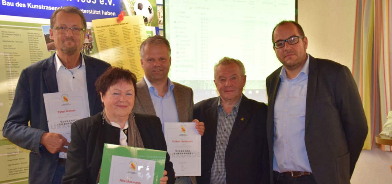 FVB - Bau des Kunstrasenplatz - Empfang