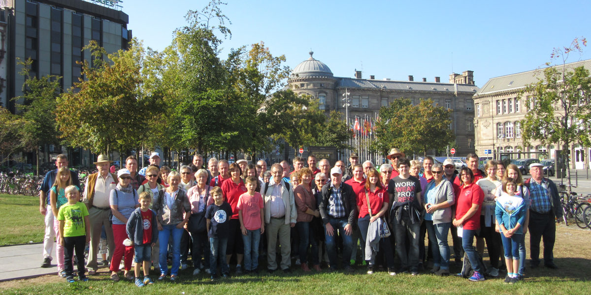 2016-9-30-uh-historische-buergerwehr-unterharmersbach-ausflug-2016-strassburg