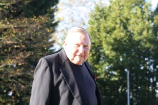 2016-12-16-14-14-59-2016-12-16-8-16-16-2016-12-16-no-bia-hodler-tom-morley