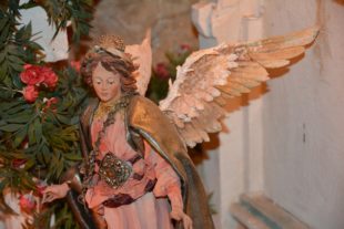 2016-12-20-14-20-38-2016-12-23-uh-hps-krippenausstellung-dsc_2388