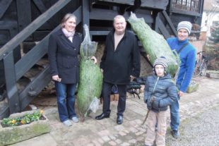 2016-12-22-8-4-45-2016-12-23-uh-hpw-krippe-dscn7855