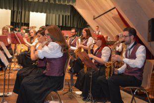 2016-12-3-22-16-14-ue-hps-musikvereinunterentersbach-nikolauskonzert2016-dsc_2107