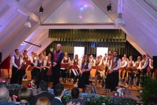 2016-12-3-23-47-46-ue-hps-musikvereinunterentersbach-nikolauskonzert2016-dsc_2153
