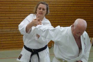 2016-12-5-18-5-37-oh-monika-boser-djk-selbstverteidigung-p1130578