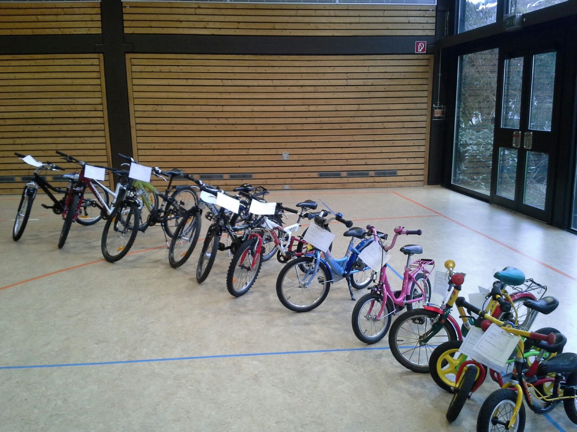 2017-1-16-18-16-8-2017-1-18-uh-kinderfahrzeugboerse-image1