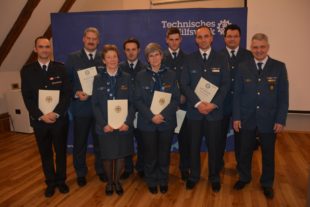 THW-Helferzeichen in Gold für Feuerwehr-Kommandant Florian Lehmann