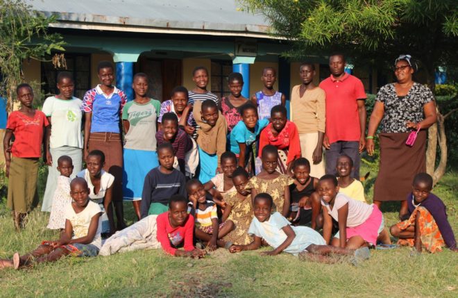 Hilfe für Waisenkinder in Kenia