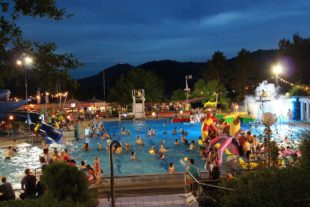 2017-6-30-12-43-5-2017-6-30-bi-v.2015-7-27-bi-simone-martin-waldterrassenbad-dlrg-flutlichbaden-2015-img_0834-bb