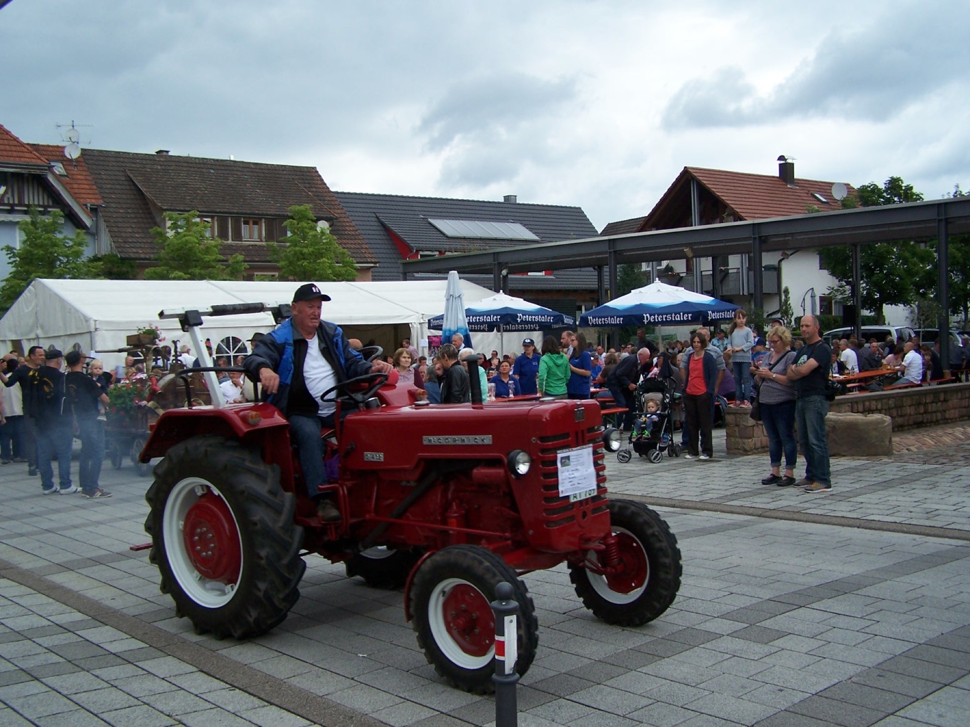 2017-1-1-11-26-46-100_4718