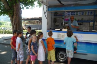 2017-7-17-12-41-44-2017-7-17-7-41-27-2017-7-14-ze-uh-grundschule-uh-eiswagen-p1100716