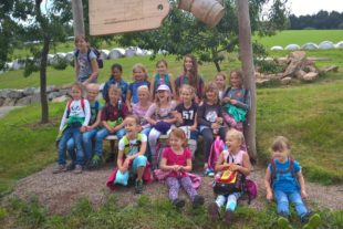 2017-7-18-7-22-47-2017-7-19-oh-bianca-neumaier-kindervolkstanzgruppe-oh-zeltlager-ausflug-vesperweg