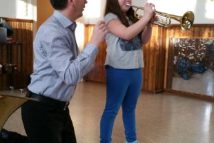 2017-7-21-ZE-UH-uts-Archivfoto-Musikverein UE-Instrumentenvorstellung-20170315_171621