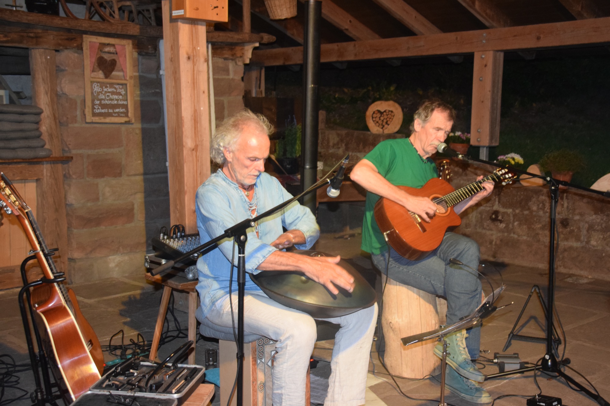 2017-7-24-12-37-39-2017-7-24-7-9-1-2017-7-24-no-hv-bildungswerk-no-mundartkonzert-duo-goschehobel-dsc_0139