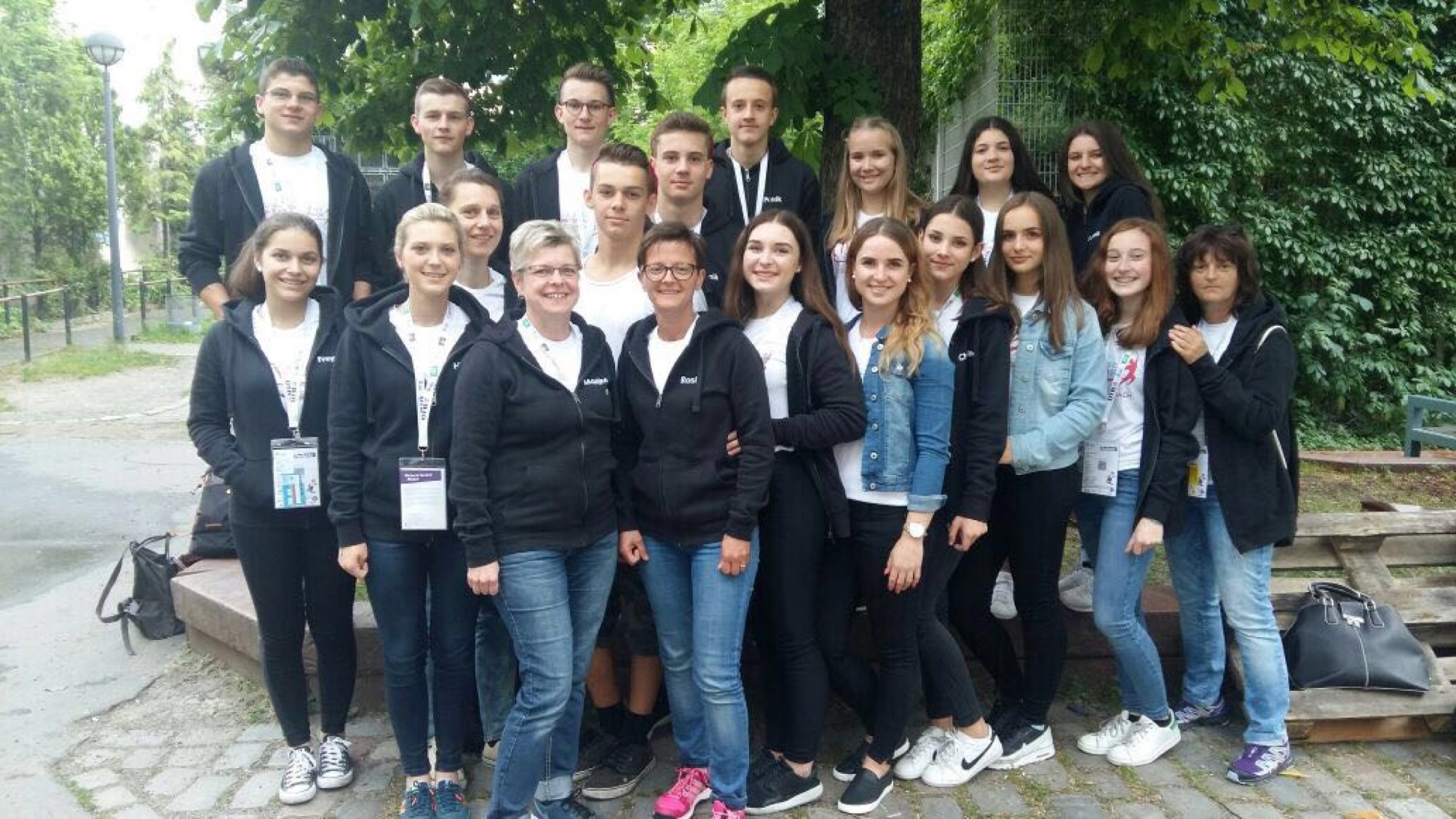 2017-7-24-9-17-48-2017-7-24-9-17-48-2017-7-24-ze-uh-ks-turnverein-uh-deutsches-turnfest-berlin-bild-2-df-berlin-2017-gruppe