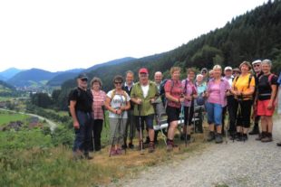 2017-7-3-6-53-56-2017-7-3-oh-antonia-haas-alpenverein-no-guck-a-mol-wegle-1