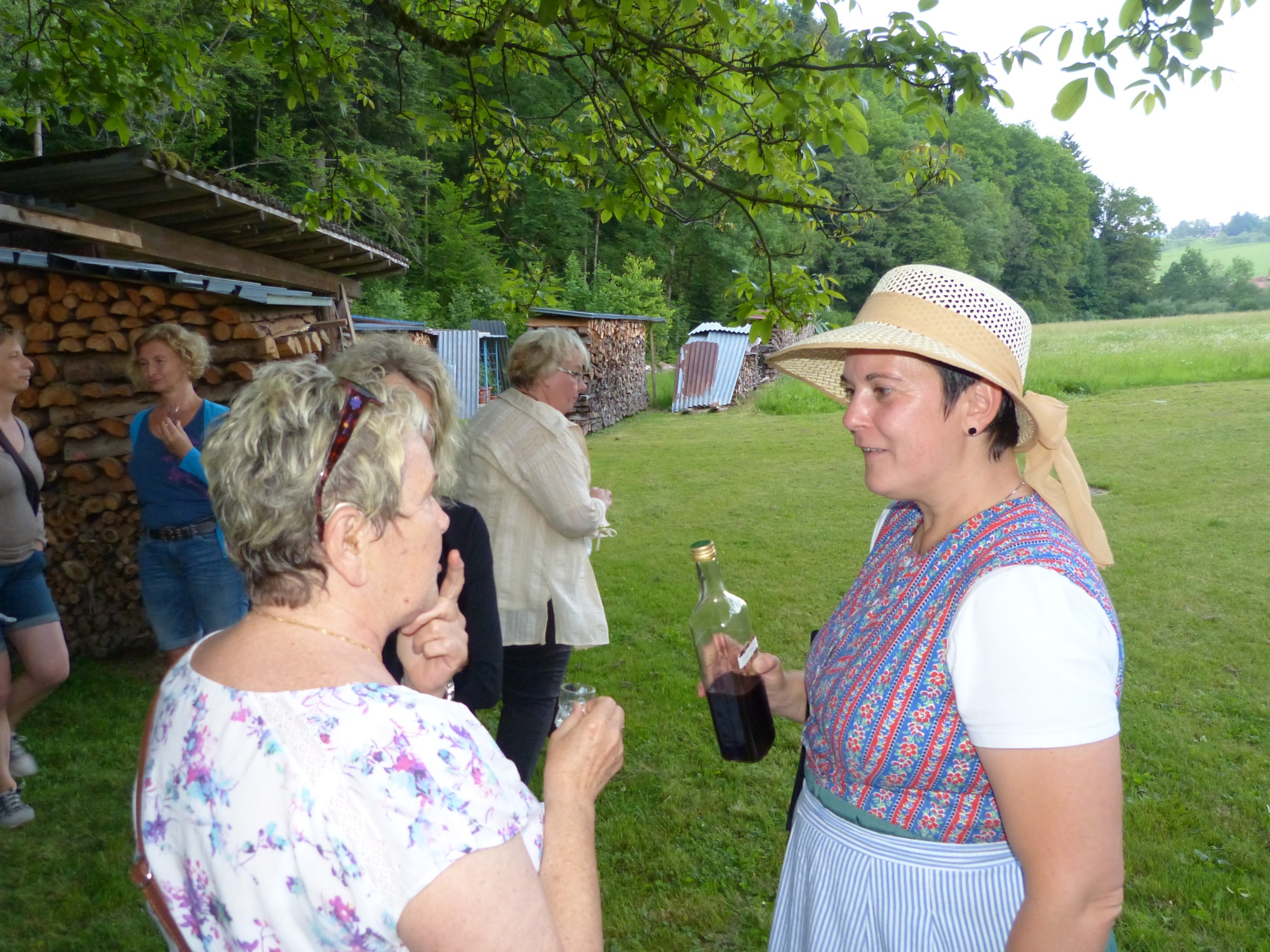 2017-9-8-OH-bia-Die Bäume und der Mensch-Ausschank