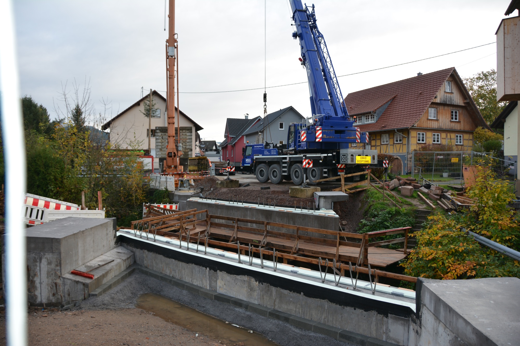 2017-10-25-ZE-UH-hps-L94 Kaffeebrücke Baufortschritt 1