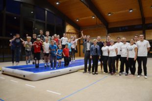 2017-10-4-ZE-UH-Turnverein UH-Air Track Sprung Bahn-UTS_1246