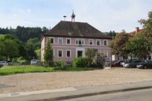 Sanierung des Rathausvorplatzes ist dringend notwendig