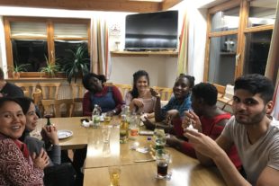 2017-11-22-BI-Karin Metz-ASB-Saranja und Wanida (Thailand, Ruphin (Kamerun), Kate (Philippinen, Ejiro und Shirley (Nigeria), Ichtsham (Pakistan)