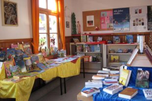 2017-11-3-BI-Andrea Mäntele-Bücherei-Buchausstellung