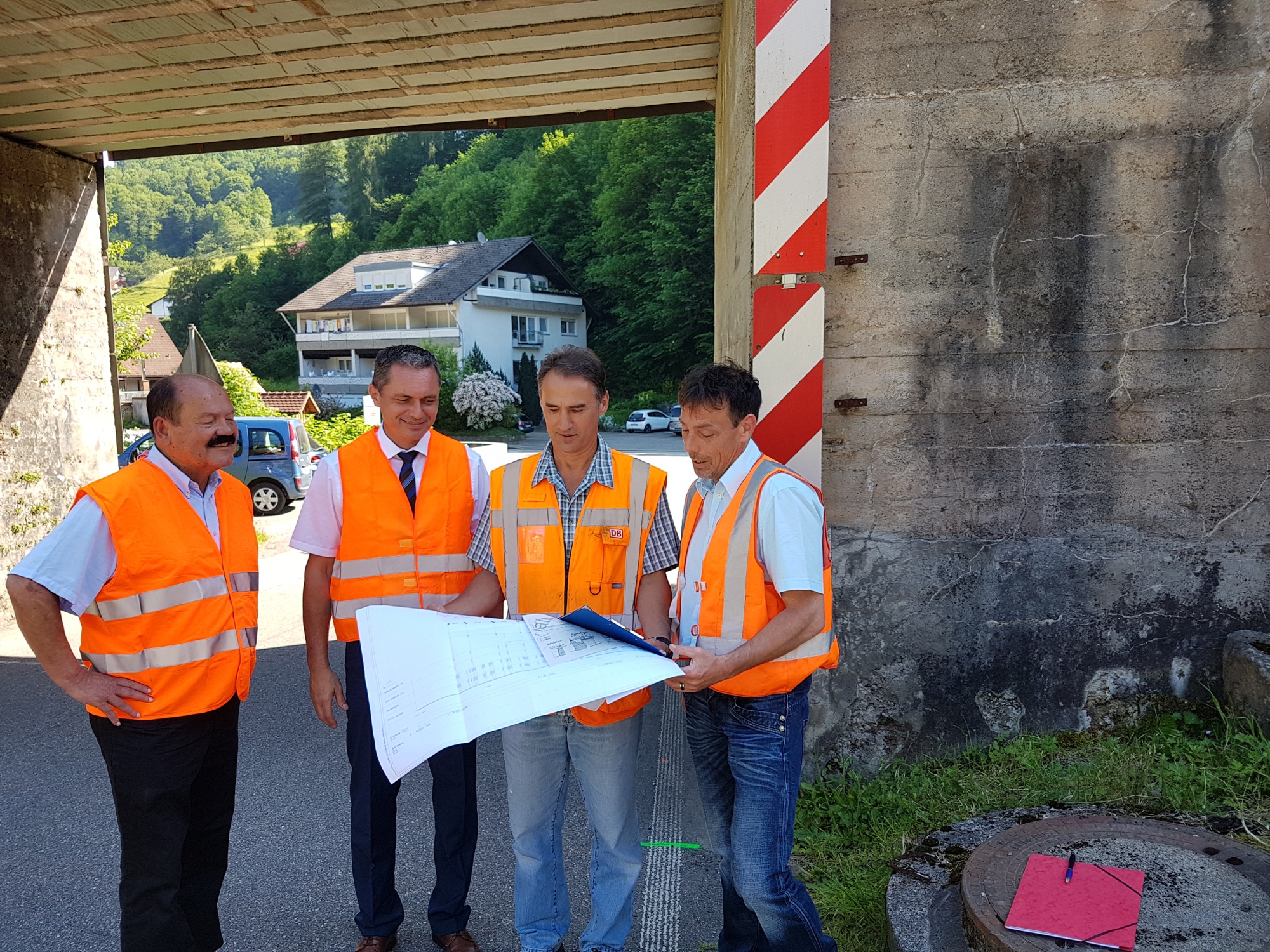 2017-6-2-ZE-Nadelöhr L 94-Unterfuehrung-20170529_095445