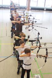 Bogenschützenclubs Zell a. H.: 39. Hallenturnier mit 4. Handicap-Turnier und i. internationales Scheibennadel-Turnier