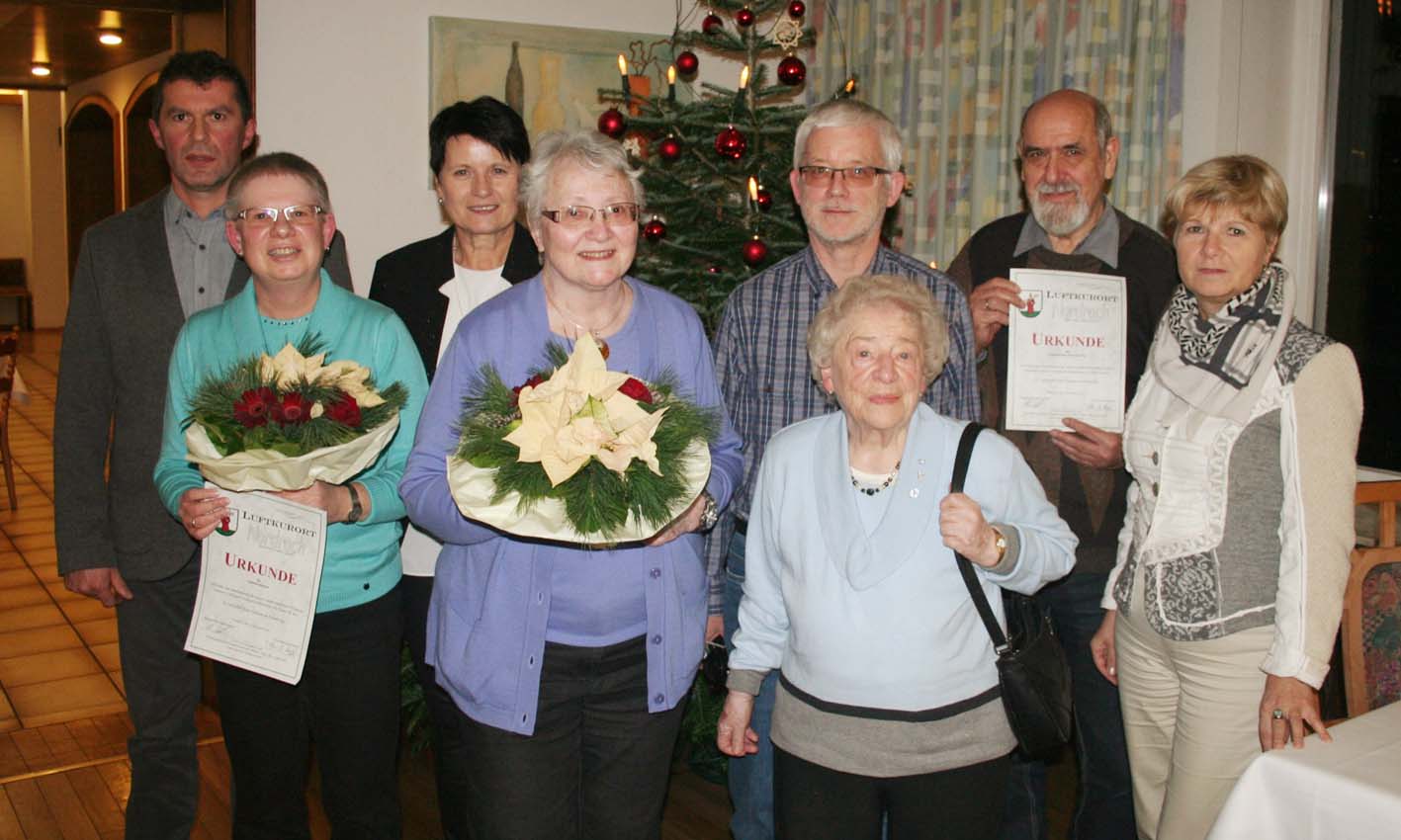 2018-1-2-NO-bia-Winkelwaldklinik-Gästeehrung-Ehrung Fox+Bomke 20.12.2017