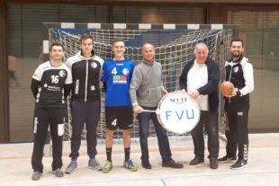 2018-1-24-ZE-UH-FVU-Handball-Musik am Storchenturm spendet Trommel-Trommel