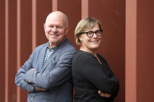 Mund-Art-Lesung und Musik mit Ulrike Derndinger und Heinz Siebold