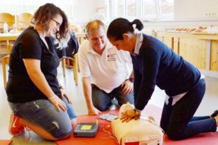 2018-4-18-BI-privat-DRK-DLRG-Erste Hilfe Kurs-180415 DSC_0172