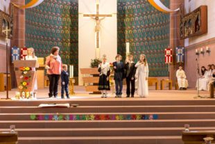 2018-4-18-OH-Hansjörg Witschel-Kommunion-HW5D2943