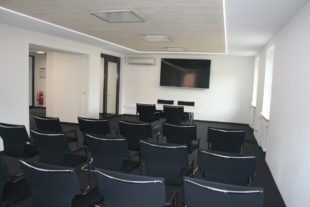 2018-4-25-NO-Gemeinde-Bild_neuer Sitzungssaal_Rathaus