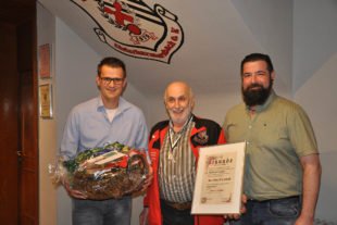 2018-5-11-ZE-UH-wac-SKCU-KVU-Jahreshauptversammlung-Franz Schultheiß-Ehrenmitglied-DSC_0413