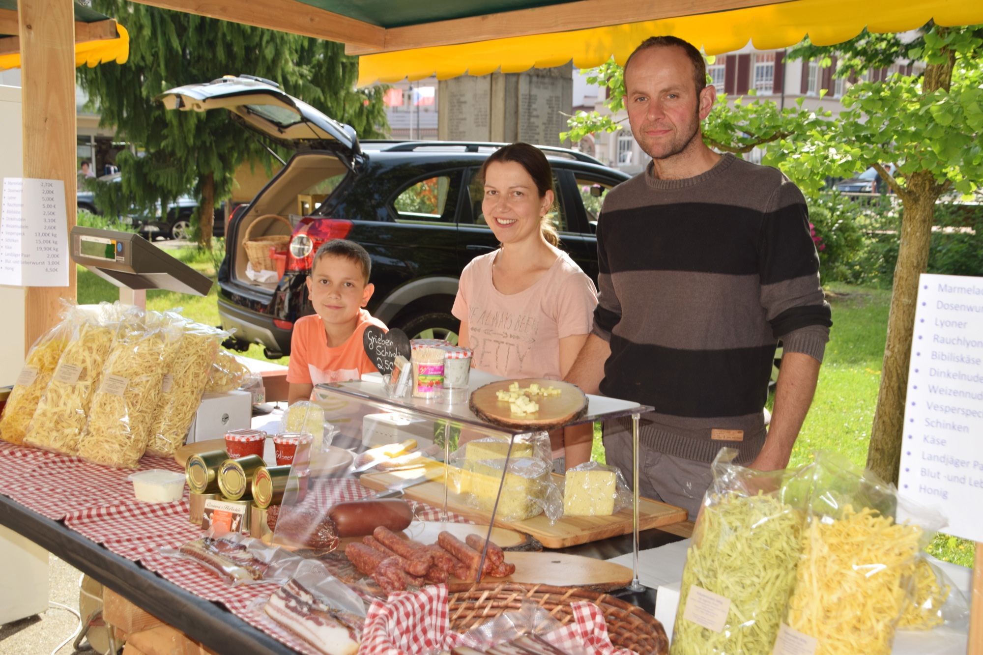 2018-5-14-NO-hv-Muttertagsmarkt Landfrauen-DSC_0937