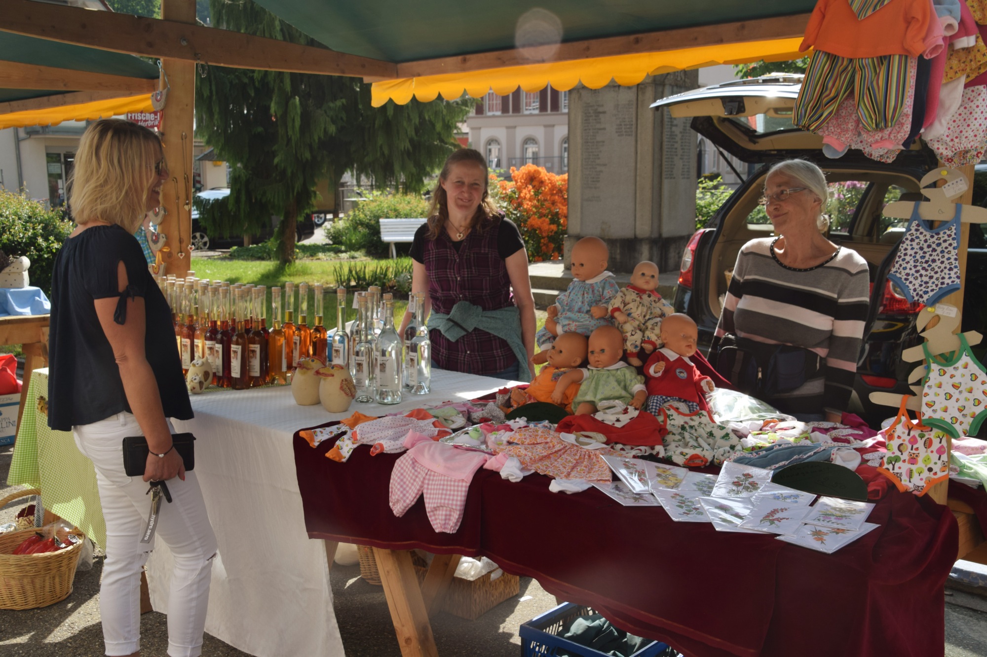 2018-5-14-NO-hv-Muttertagsmarkt Landfrauen-DSC_0938