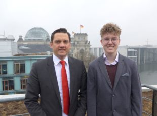 Gymnasiast Lars Müller erlebte eine spannende Woche im Bundestag