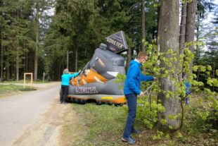 2018-5-8-OH-Gemeinde Oberharmersbach-Wanderopening 2018-Brandenkopf-schuh schnüren