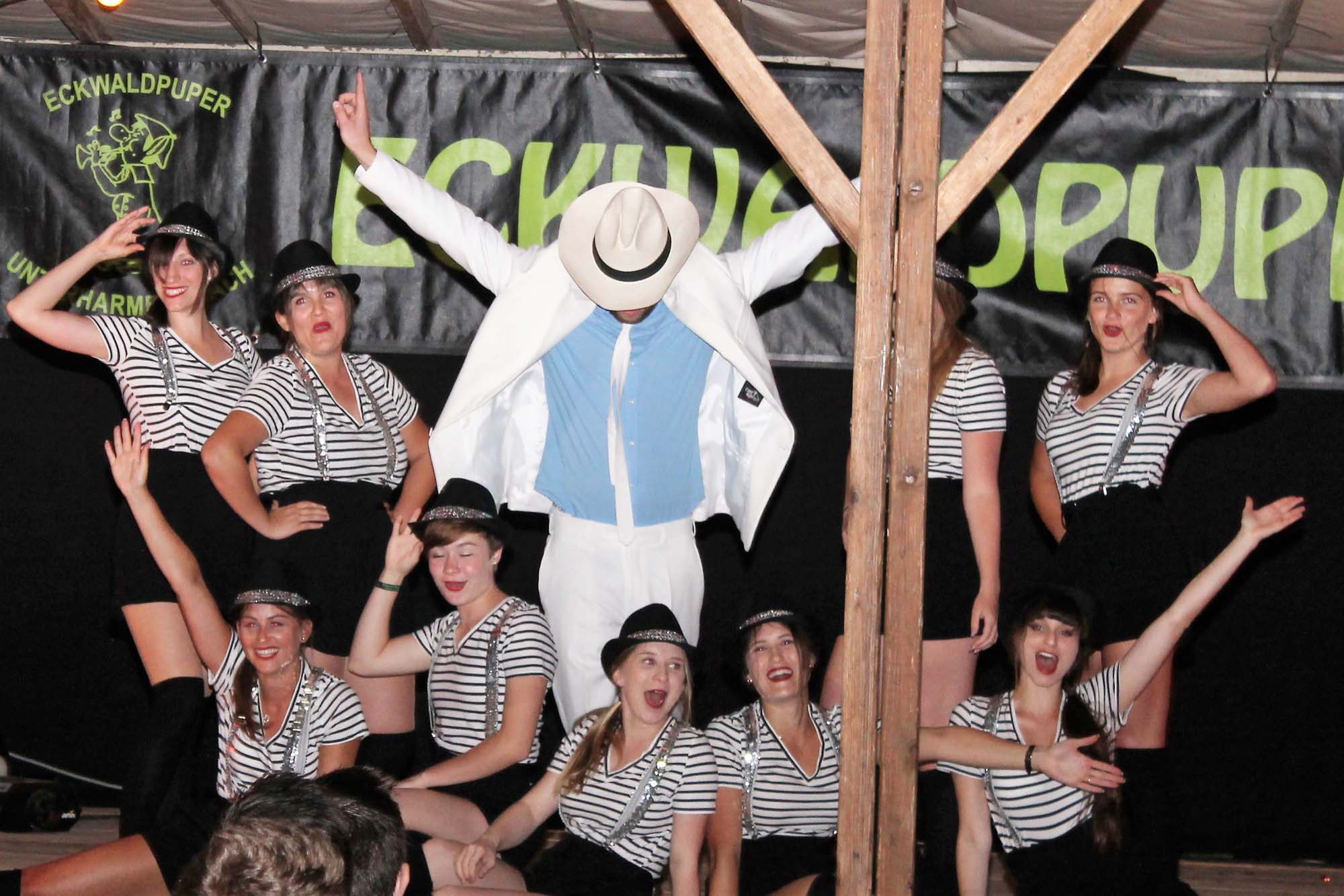 2018-6-18-UH-hpw-GuggemusikFestival-unspecified Reiherhexen