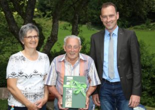 Rüstiger Jubilar Jakob Lehmann feiert seinen 90. Geburtstag