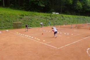 2018-6-6-NO-Verein-Tennisclub-Kindertraining-180604 SCHP am 06.06.18 Foto