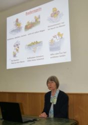 DRK-Fortbildungsveranstaltung zu Beginn der Freibadsaison