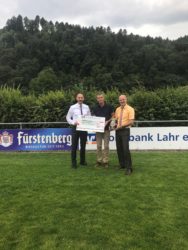 Aufstieg des ZFV wird mit Spende belohnt