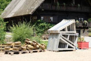 THW baut Behelfsbrücke