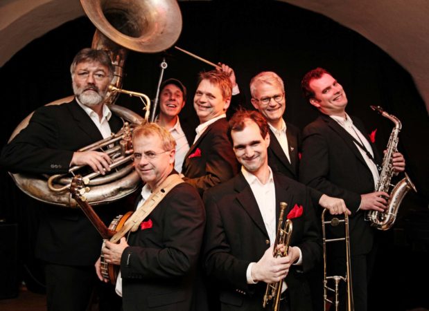 Zeller Traditionen: Biwak der Freiwilligen Bürgerwehr Zell am Harmersbach