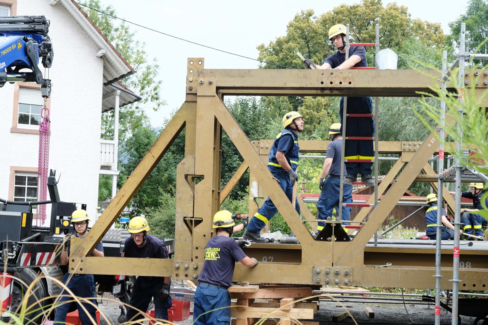 2018-7-23-ZE-UH-vo-L94-Brückeneinrollen Kurpark DSCF0670