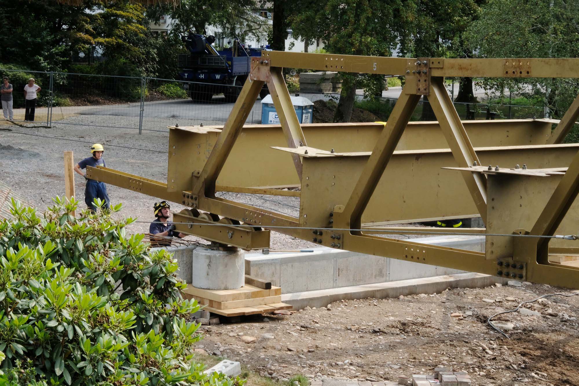 2018-7-23-ZE-UH-vo-L94-Brückeneinrollen Kurpark DSCF0734