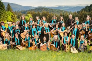 2018-7-9-NO-Tourist-Info-Gitarrenverein-EOS_6488-4