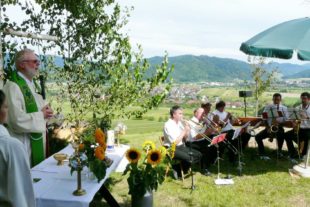 2018-8-10-ZE-UE-Franz-Huber Friedenskapelle-+ P1130349 - Kopie