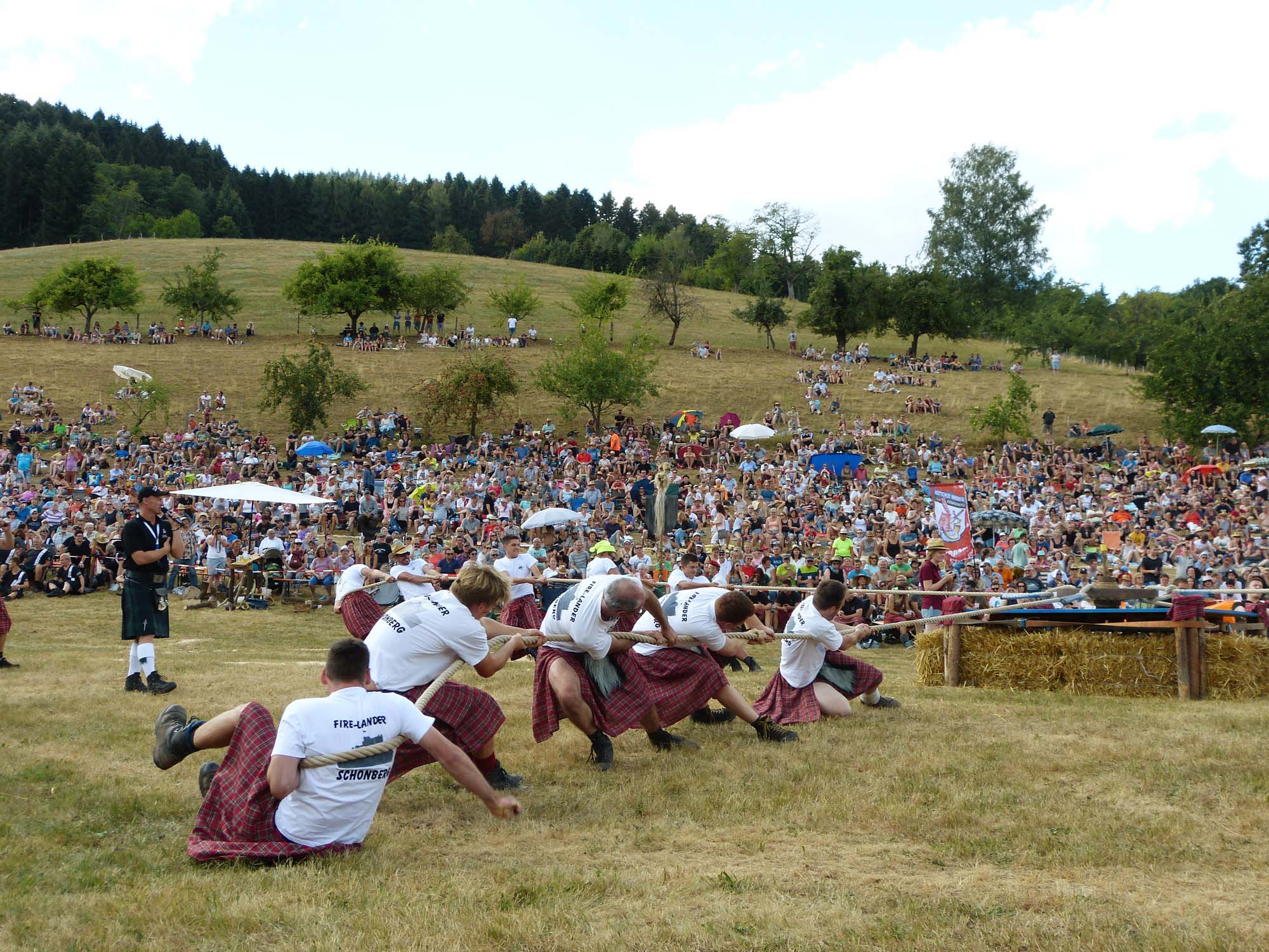 2018-8-13-BI-Prinzbach-bia-Highlandgames-Tauziehen